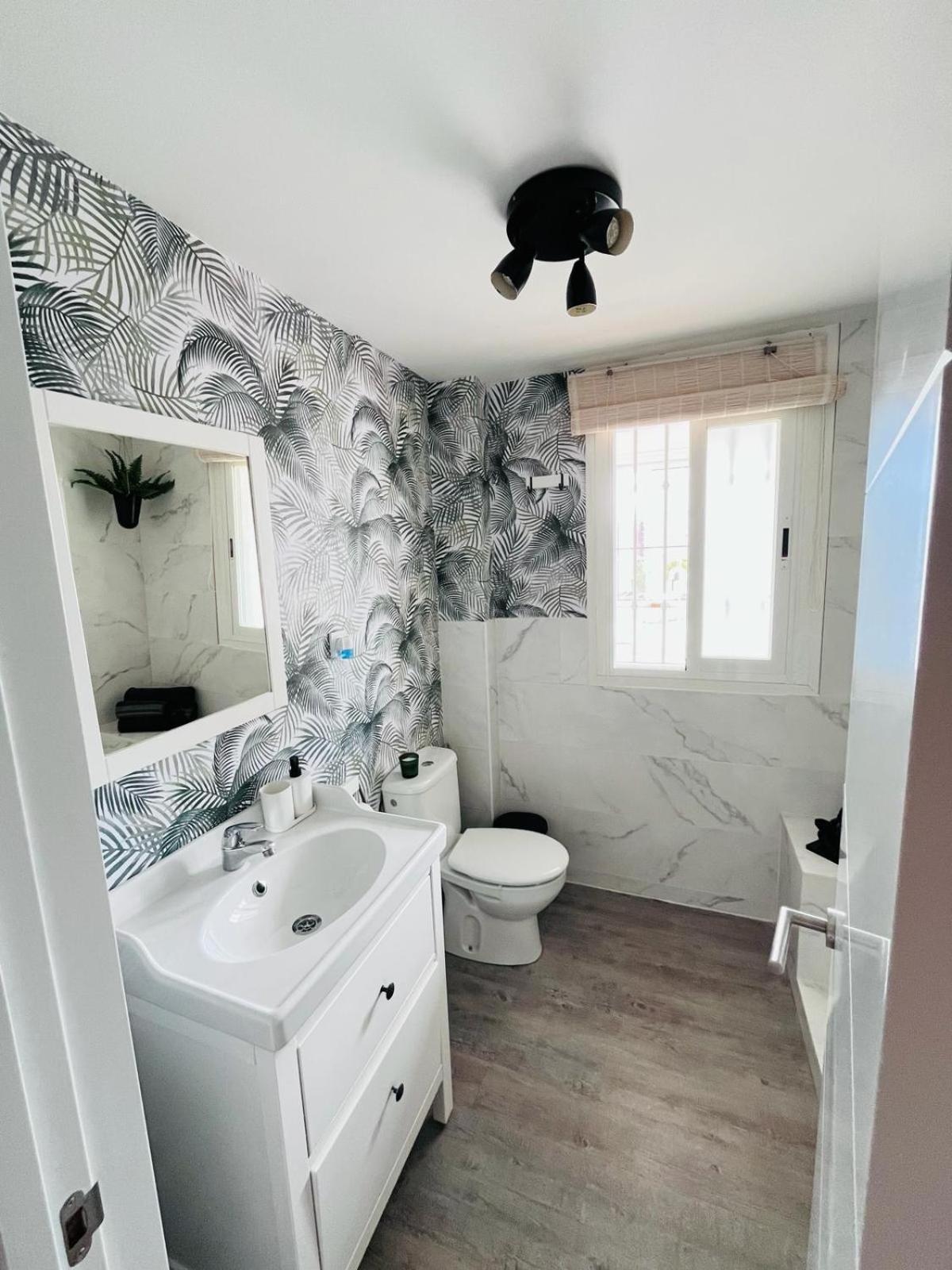 Apartamento Pueblo Evita Benalmadena